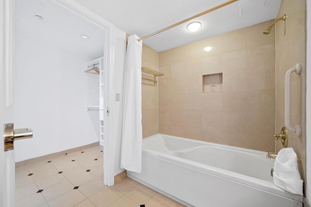 2Br Condo On The Boardwalk With 3 Baths Cozysuites Atlantic City Zewnętrze zdjęcie
